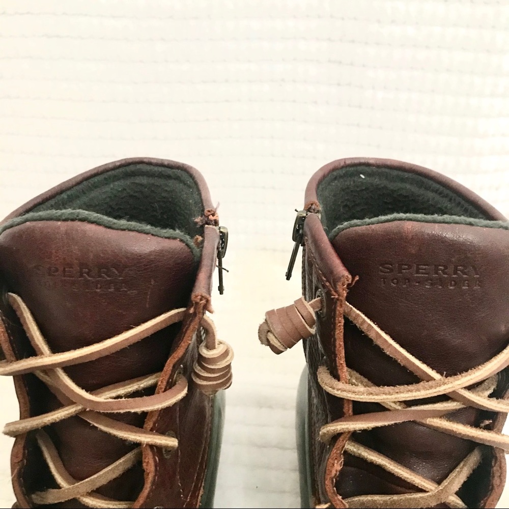 Sperry’s - Picture 2 of 6